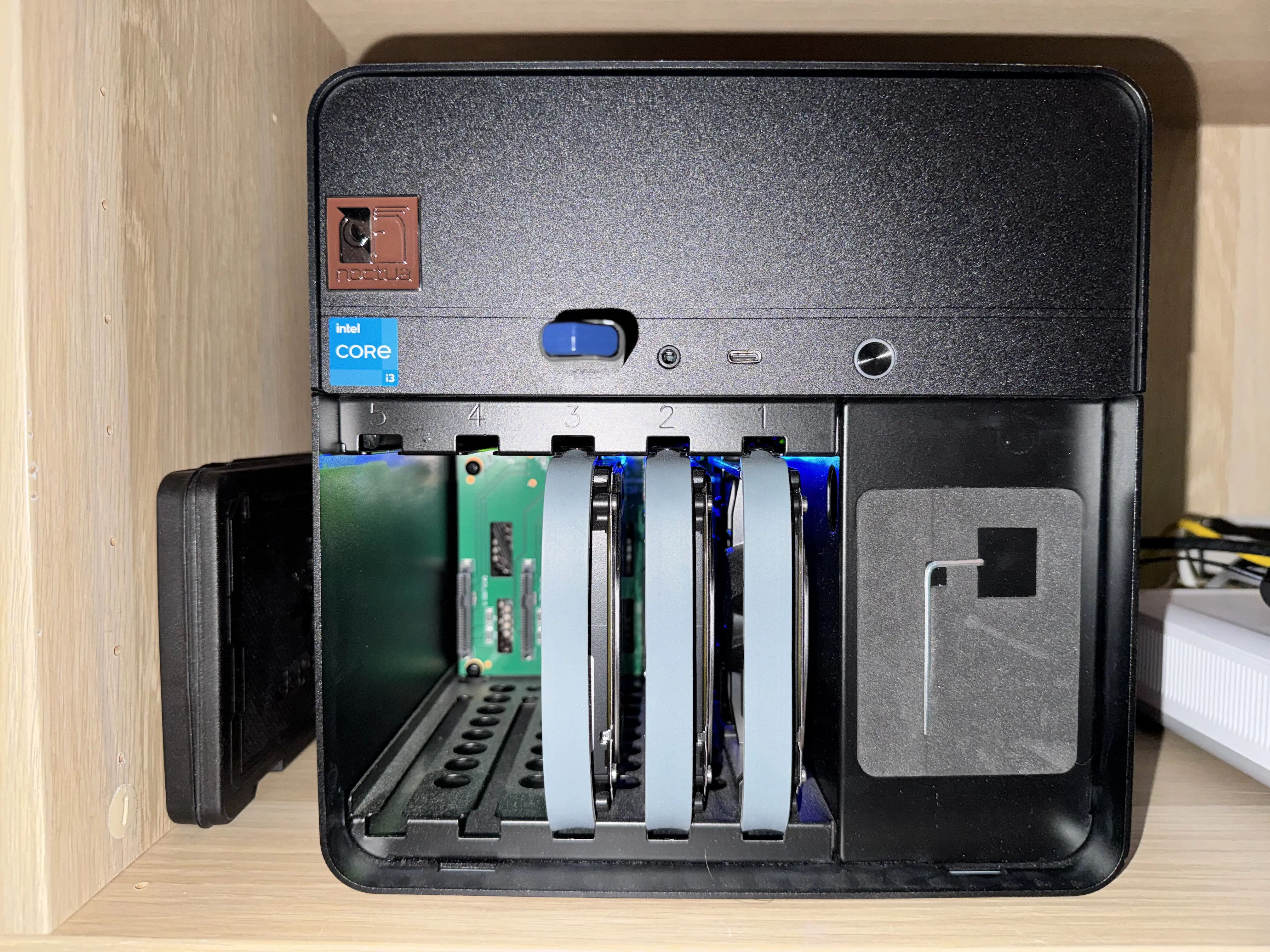 the lab storage solution